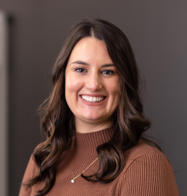 Kelly McCaffrey headshot